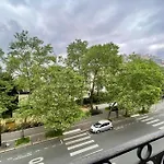 Charme parisien au coeur du 11ème by Weekome