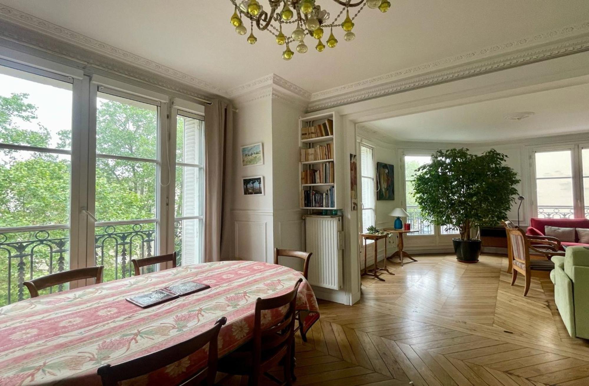 Charme Parisien Au Coeur Du 11eme By Weekome Appartamento Parigi
